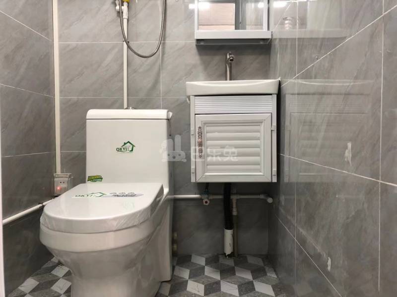 石牌村(天河区石牌绿荷西大街1号)10146293卫生间图0