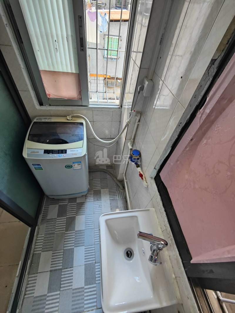 石牌村(天河区石牌绿荷西大街1号)10146499周边环境图3