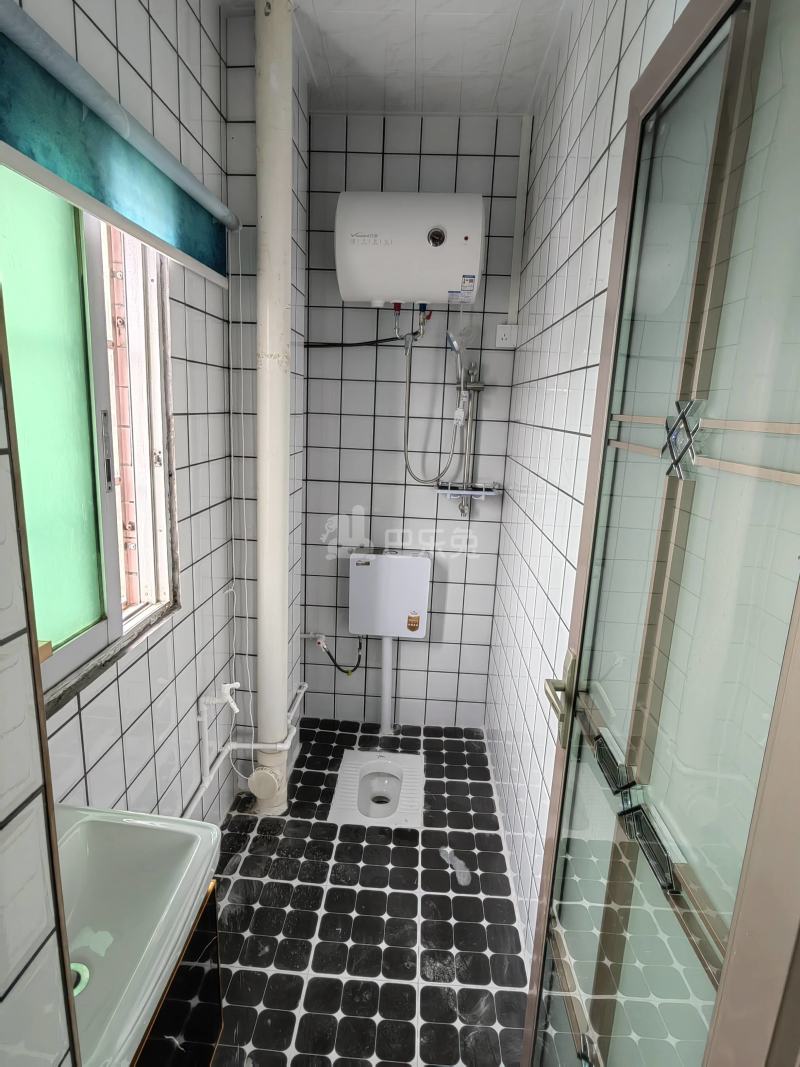 石牌村(天河区石牌绿荷西大街1号)10146569周边环境图1