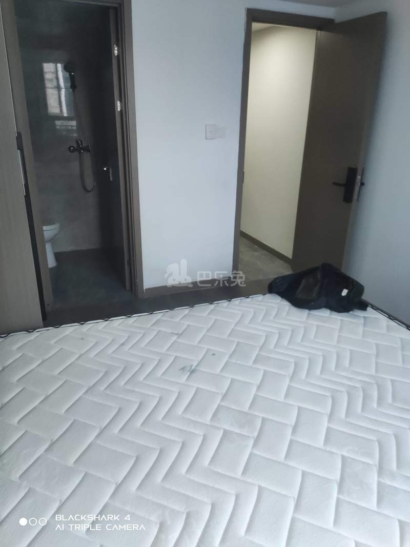 保利融信和光尘樾10151413卧室图3