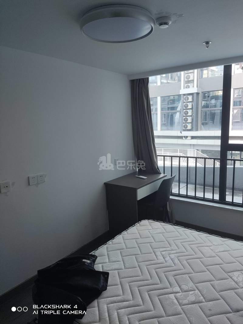 保利融信和光尘樾10151413卧室图1