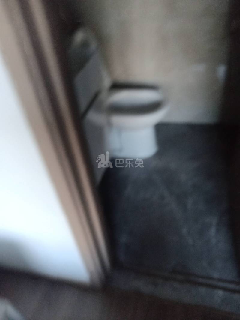 保利融信和光尘樾10151498卫生间图5