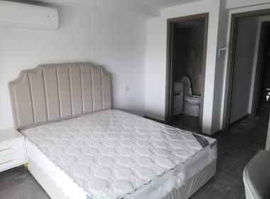 保利融信和光尘樾 