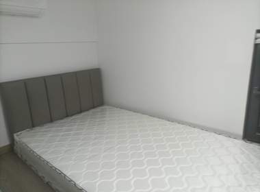 保利融信和光尘樾 