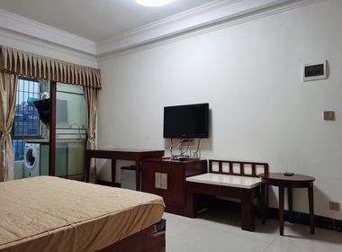 公益村 1室0厅1卫