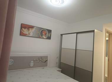 绿地铂晶舍 3室2厅2卫