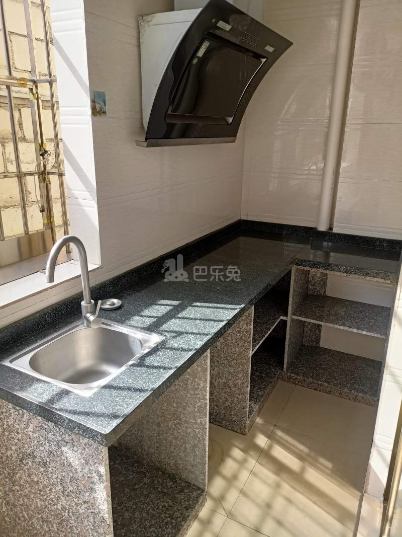 公益村10152382周边环境图2