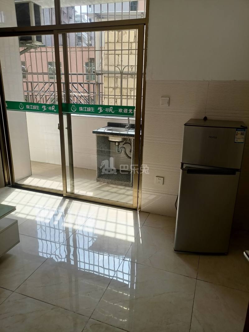 公益村10152382周边环境图3