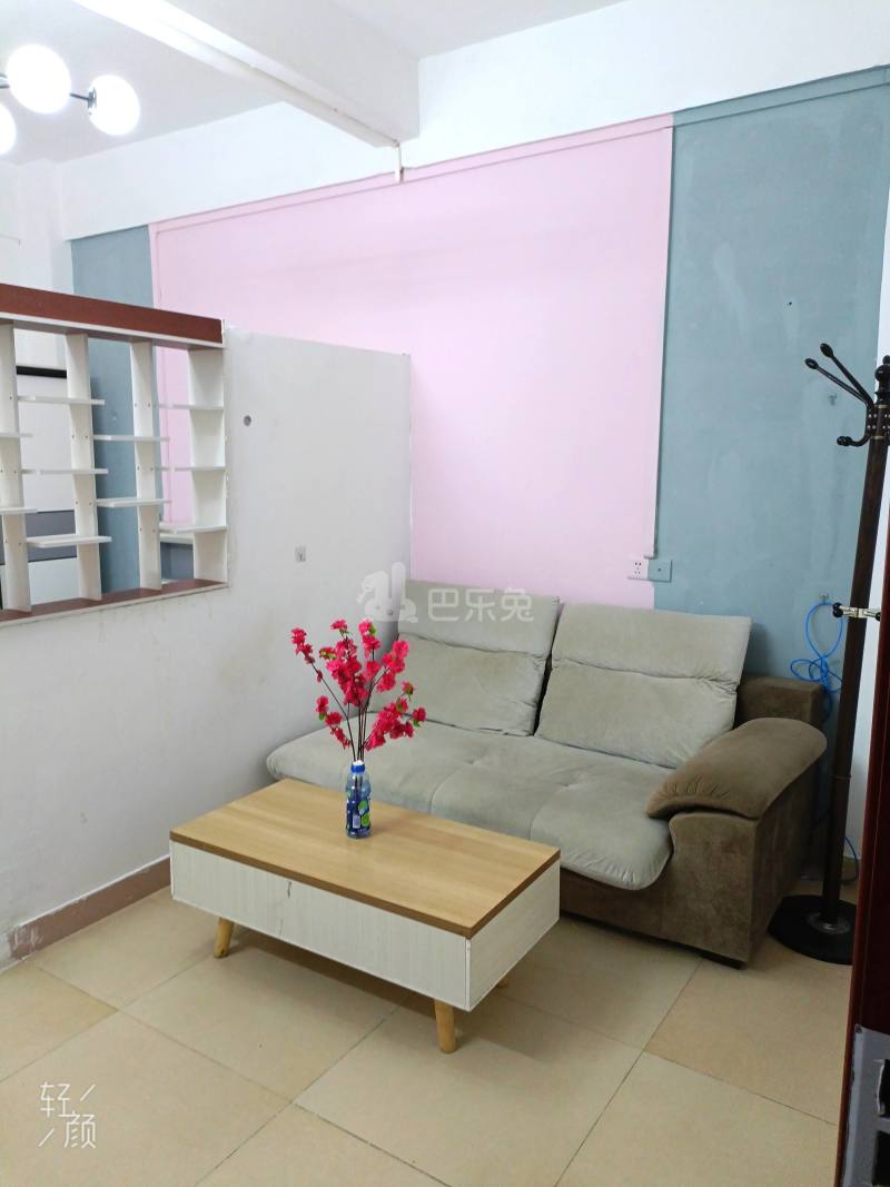 田美村10152901客厅图0