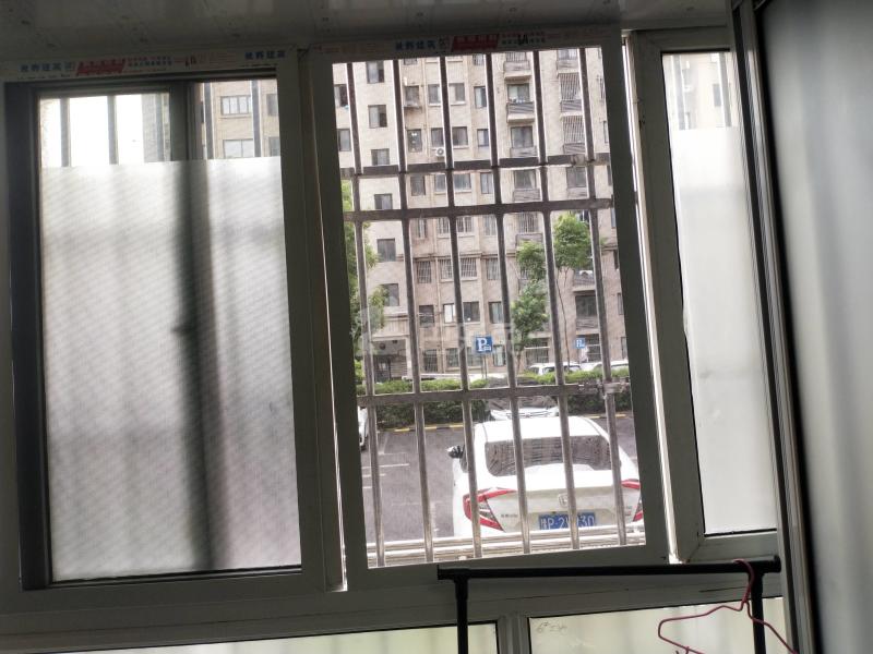 嘉怡坊10164834卧室窗户图10