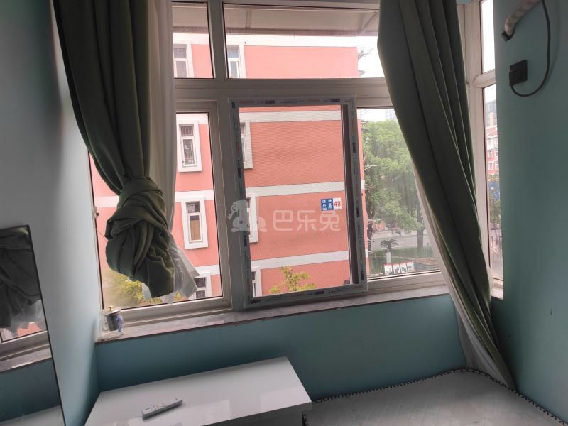 滨兴小区10169914卧室窗户图8