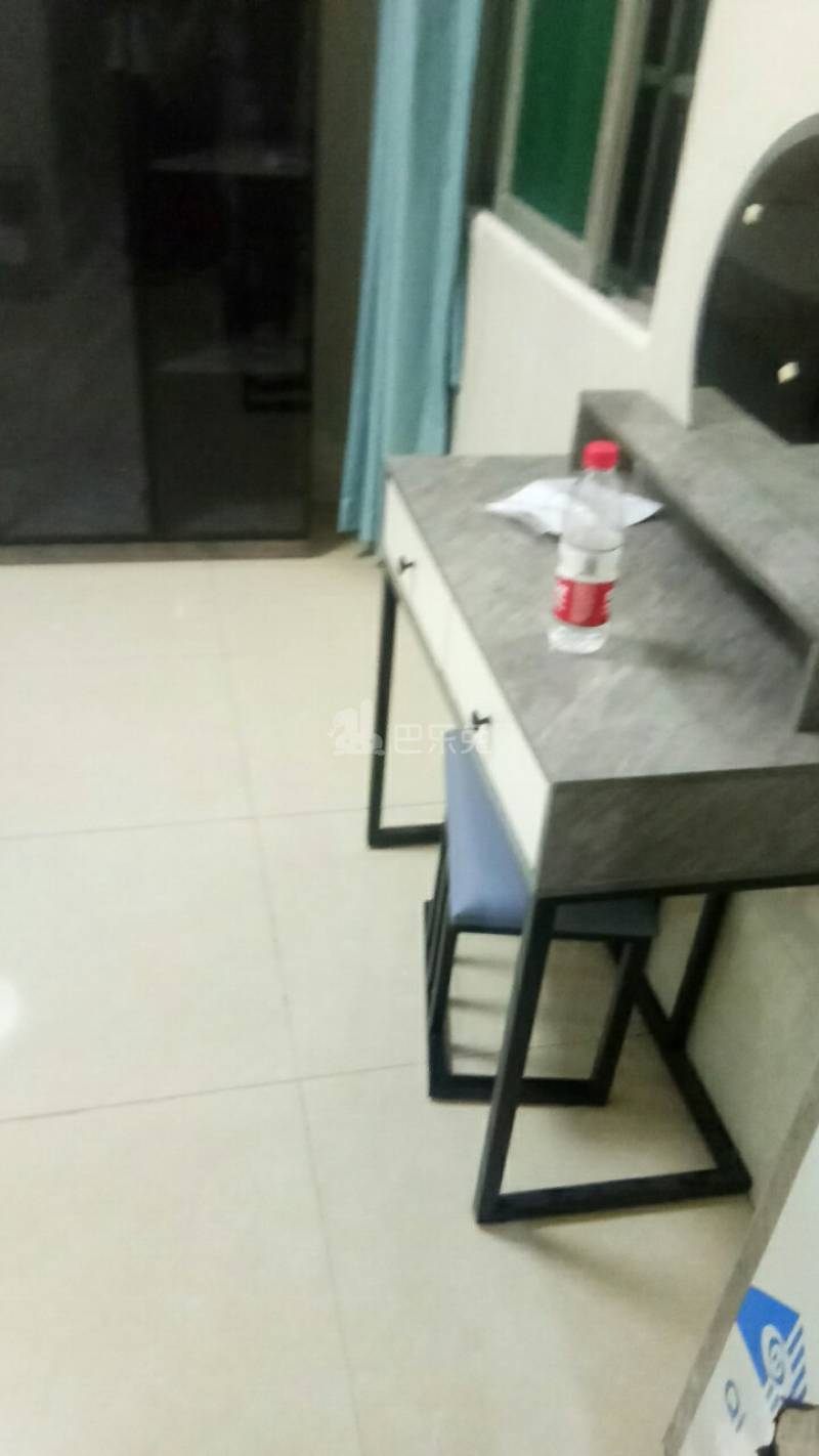 岗贝路5号10171983客厅图4