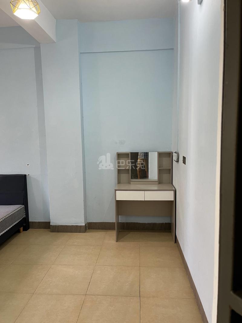 清布村10172171周边环境图1