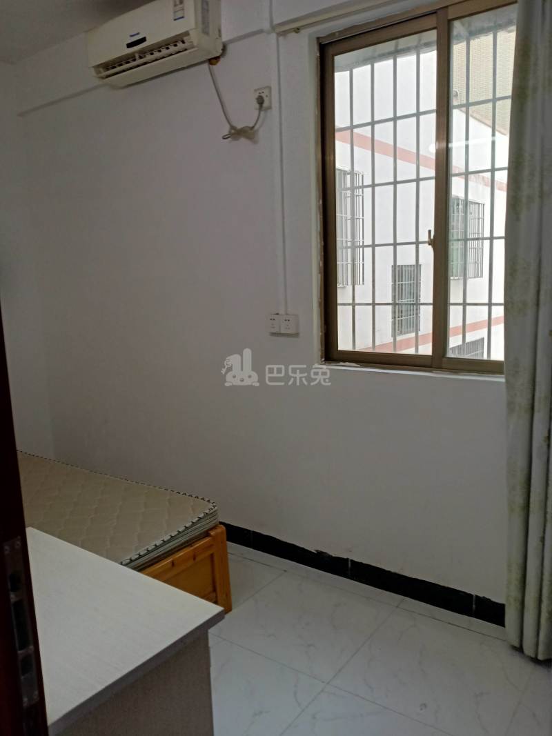 清布村10172790周边环境图2