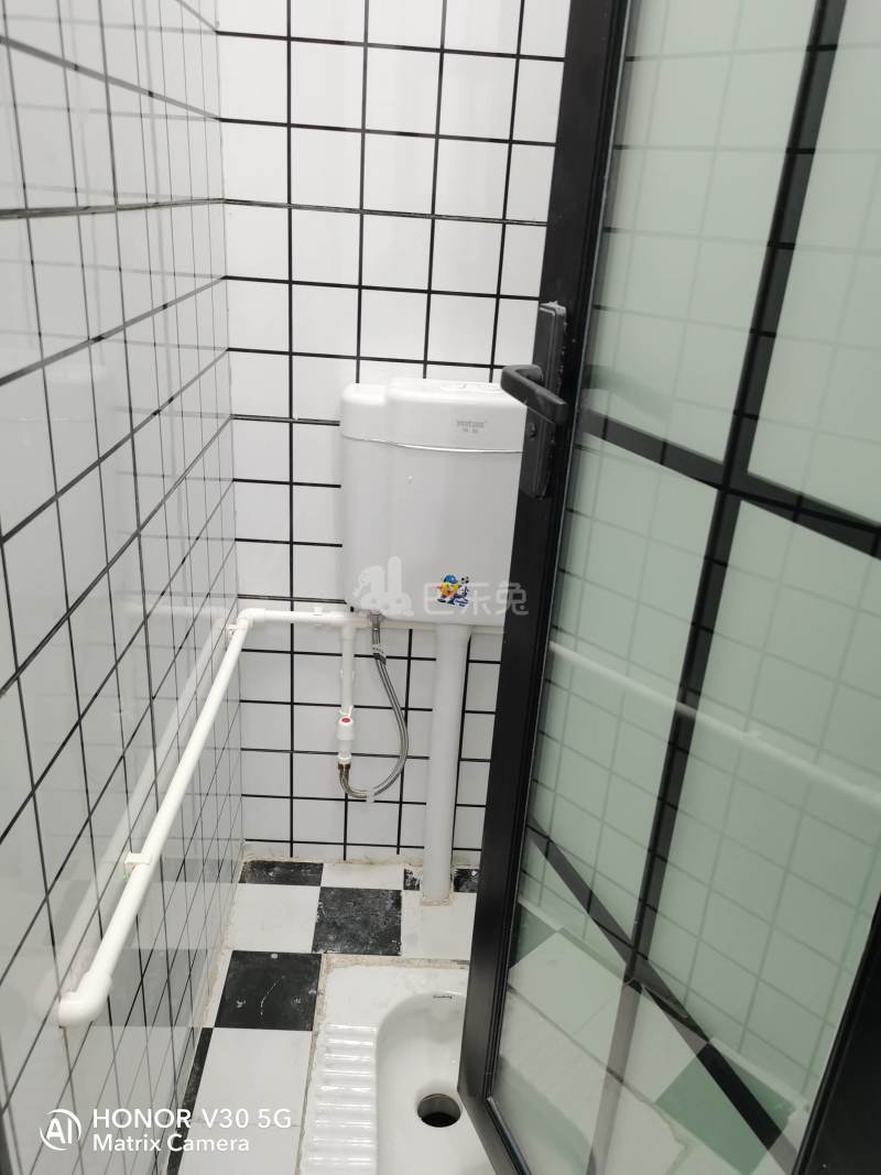 石牌村(天河区石牌绿荷西大街1号)10173237周边环境图3