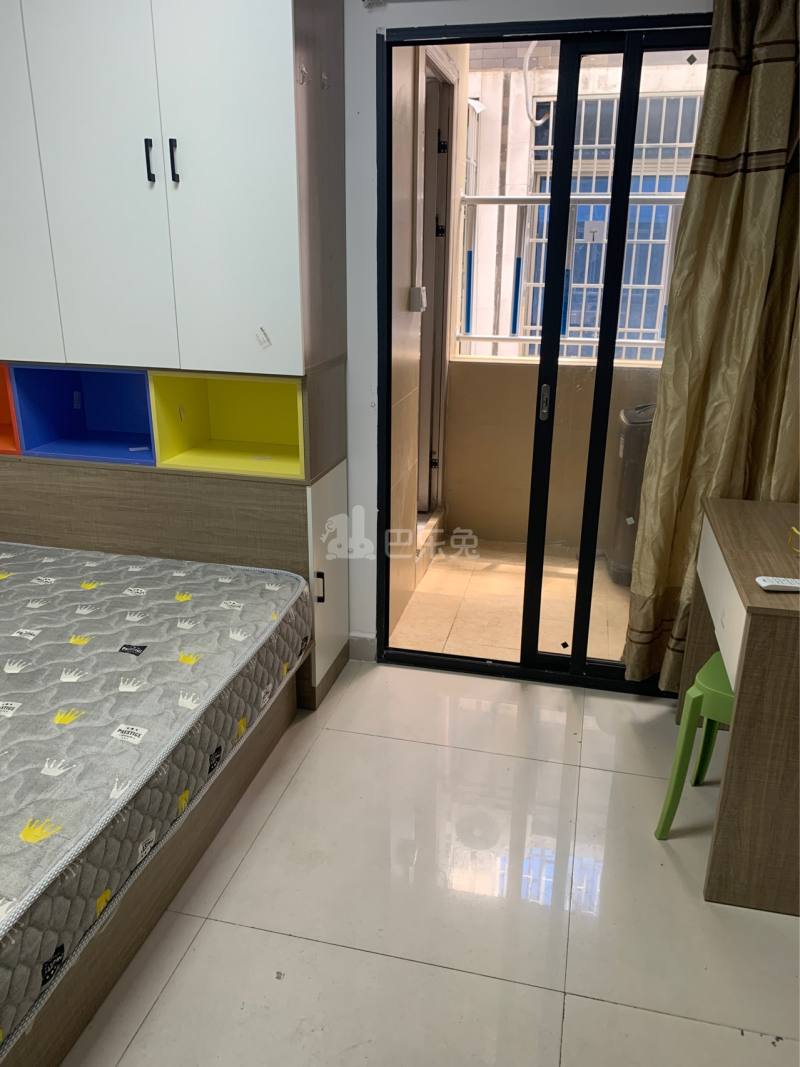 萝岗村10174770卧室图0