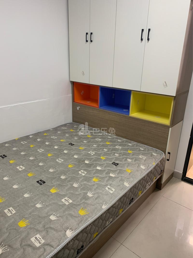 萝岗村10174770卧室图1