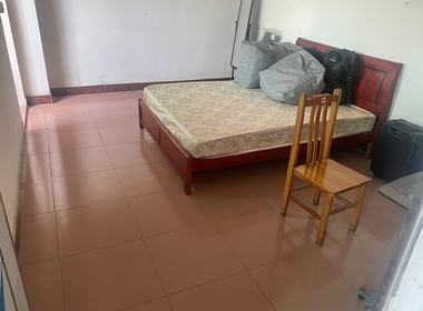 塘头村 1室1厅1卫