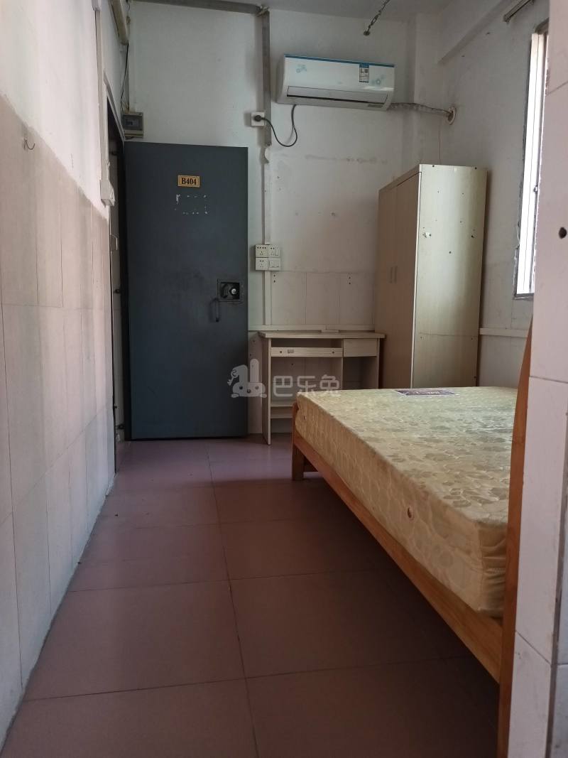 东约新村10175318卧室图0