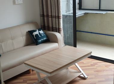 京溪育英街11号 1室1厅1卫