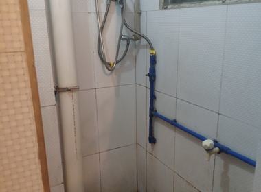 塘头村 1室0厅1卫