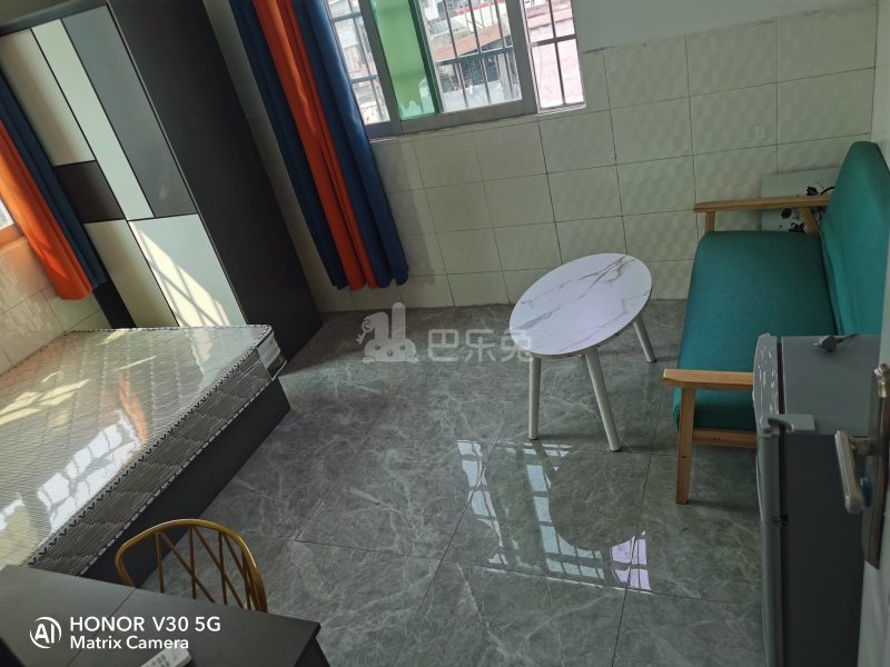 石牌村(天河区石牌绿荷西大街1号)10178998周边环境图0