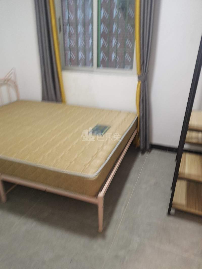 黄村石桥头下八巷七号10179643卧室图1