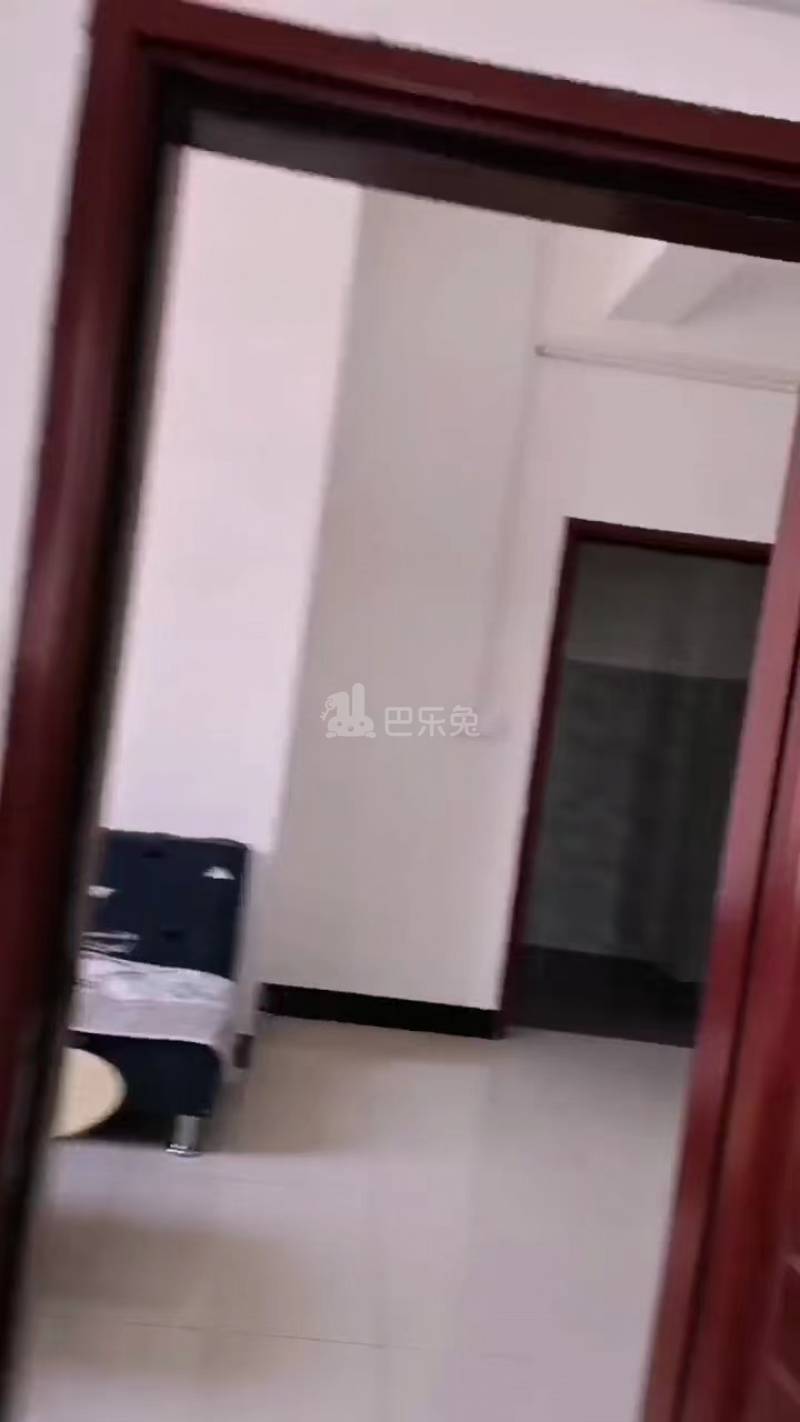 清布村10179757周边环境图0