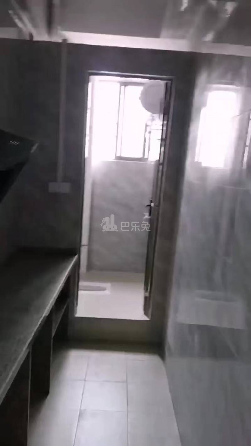 清布村10179757周边环境图1