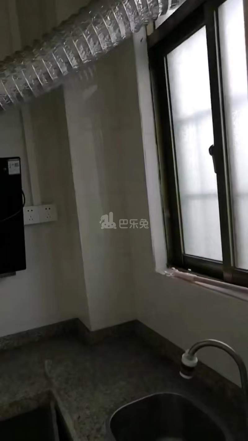 清布村10179959周边环境图2