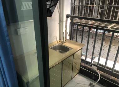 山下村 1室0厅1卫