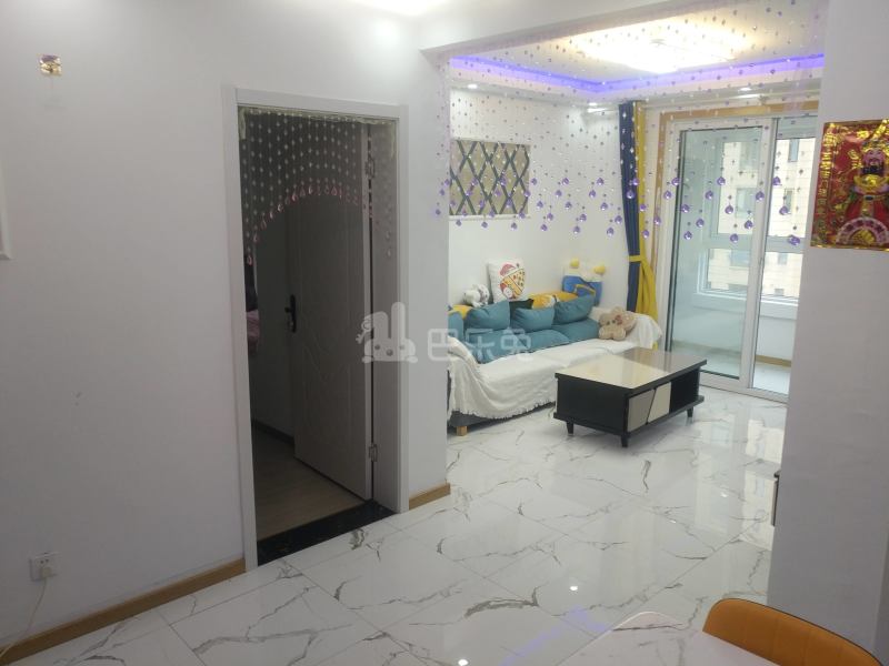 美罗家园保申苑10183426客厅图4