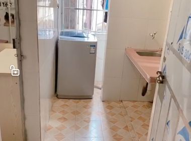 石牌村(天河区石牌绿荷西大街1号) 1室0厅1卫