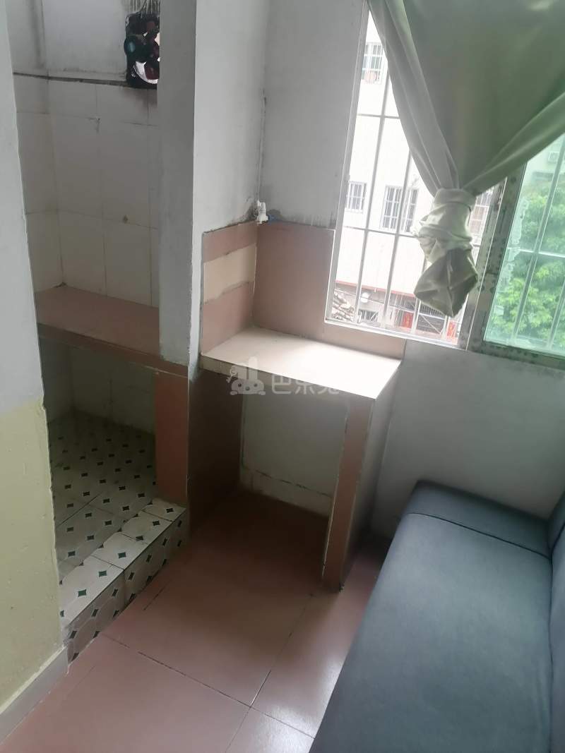 西塱村10186467周边环境图2