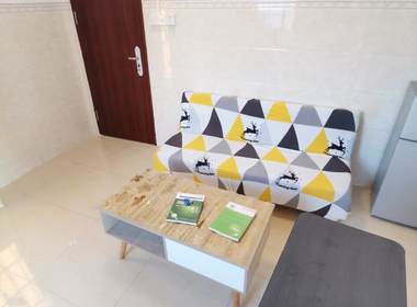 西塱村 1室1厅1卫