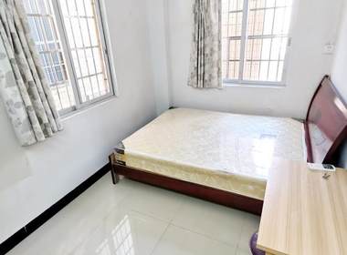 西塱村 1室1厅1卫