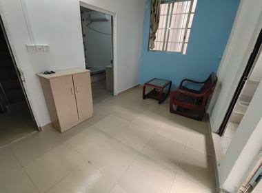 西塱村 1室1厅1卫