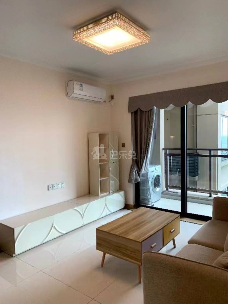 西塱村10190105客厅图0