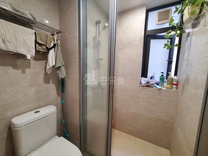 西塱村10190117卫生间图2