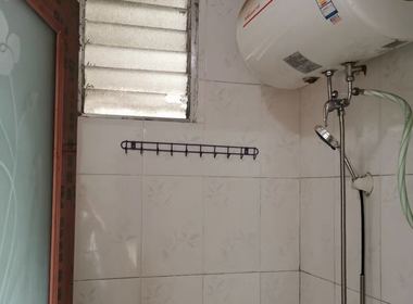 萝岗村 1室1厅1卫