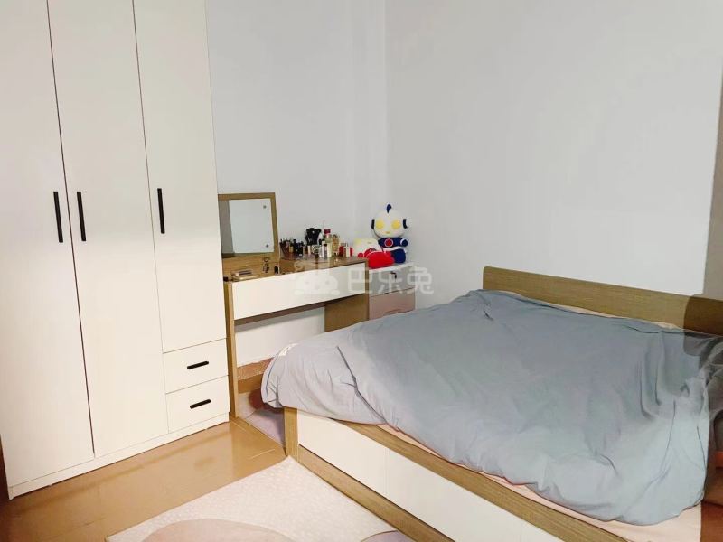 白灰场南路19号10193646卧室图0