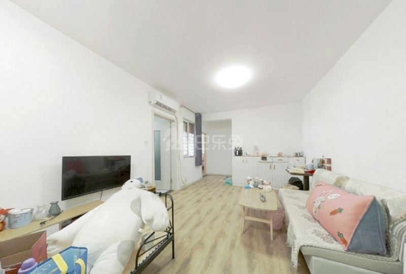 石桥新村10193908客厅图1