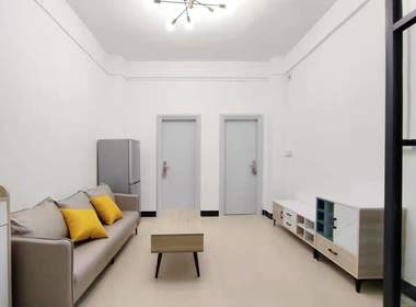 握山村 1室1厅1卫