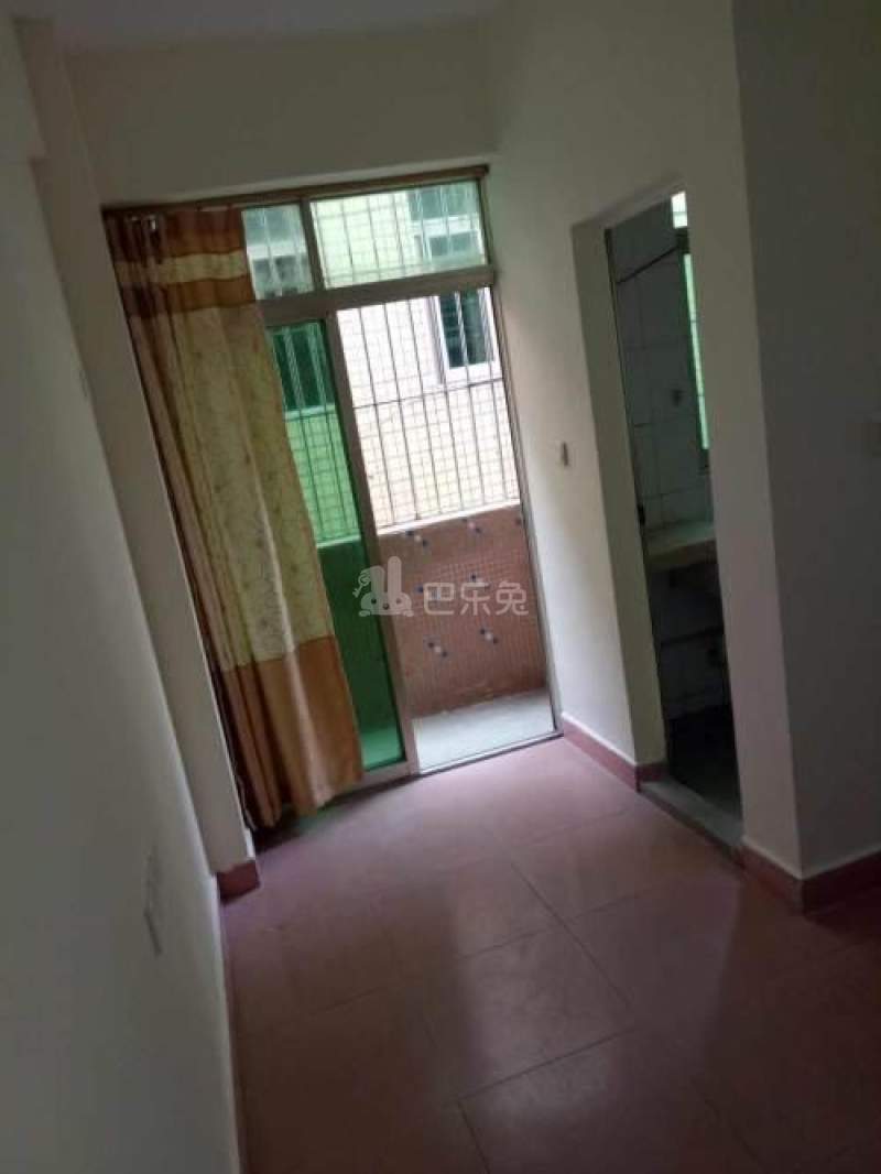 黄陂村10194905周边环境图2