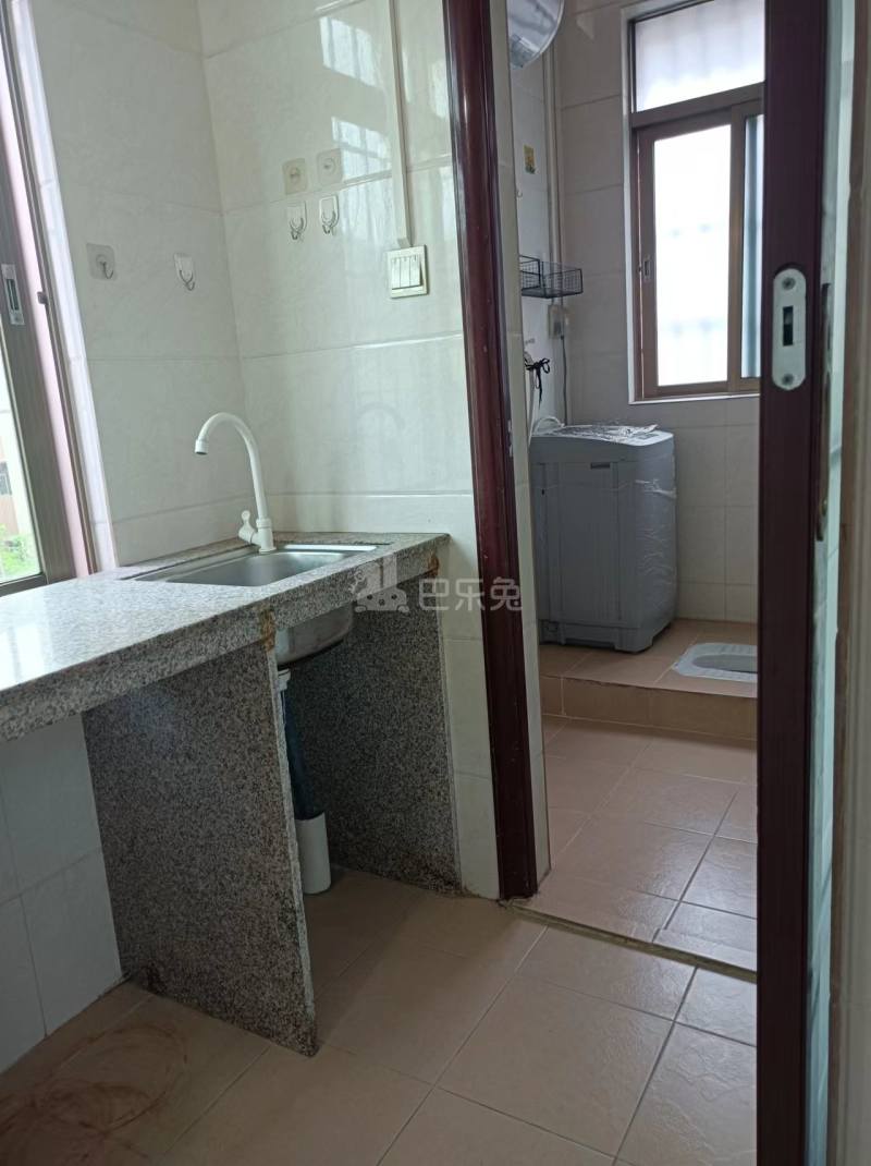 清布村10194931周边环境图2