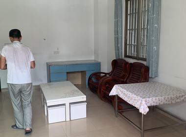 清布村 2室1厅1卫