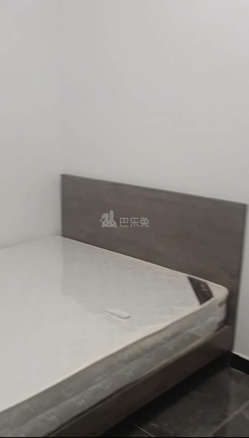 汀沙镇10196106卧室图0