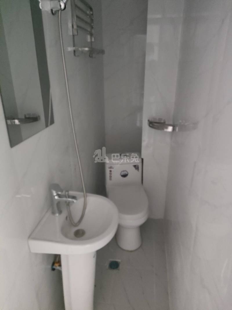 绿洲香润苑10200656卫生间图13