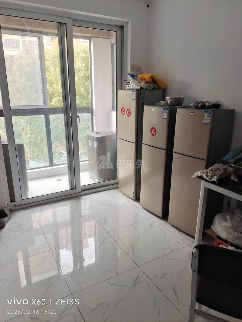 绿洲香润苑10200656客厅图6