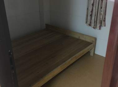 西塱村 2室1厅1卫